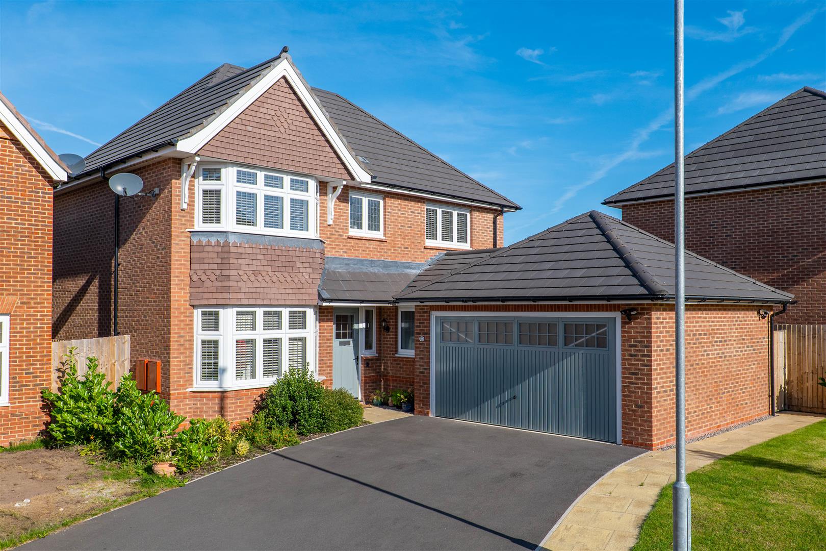 4 bed property in Honeysuckle Close, Leyland